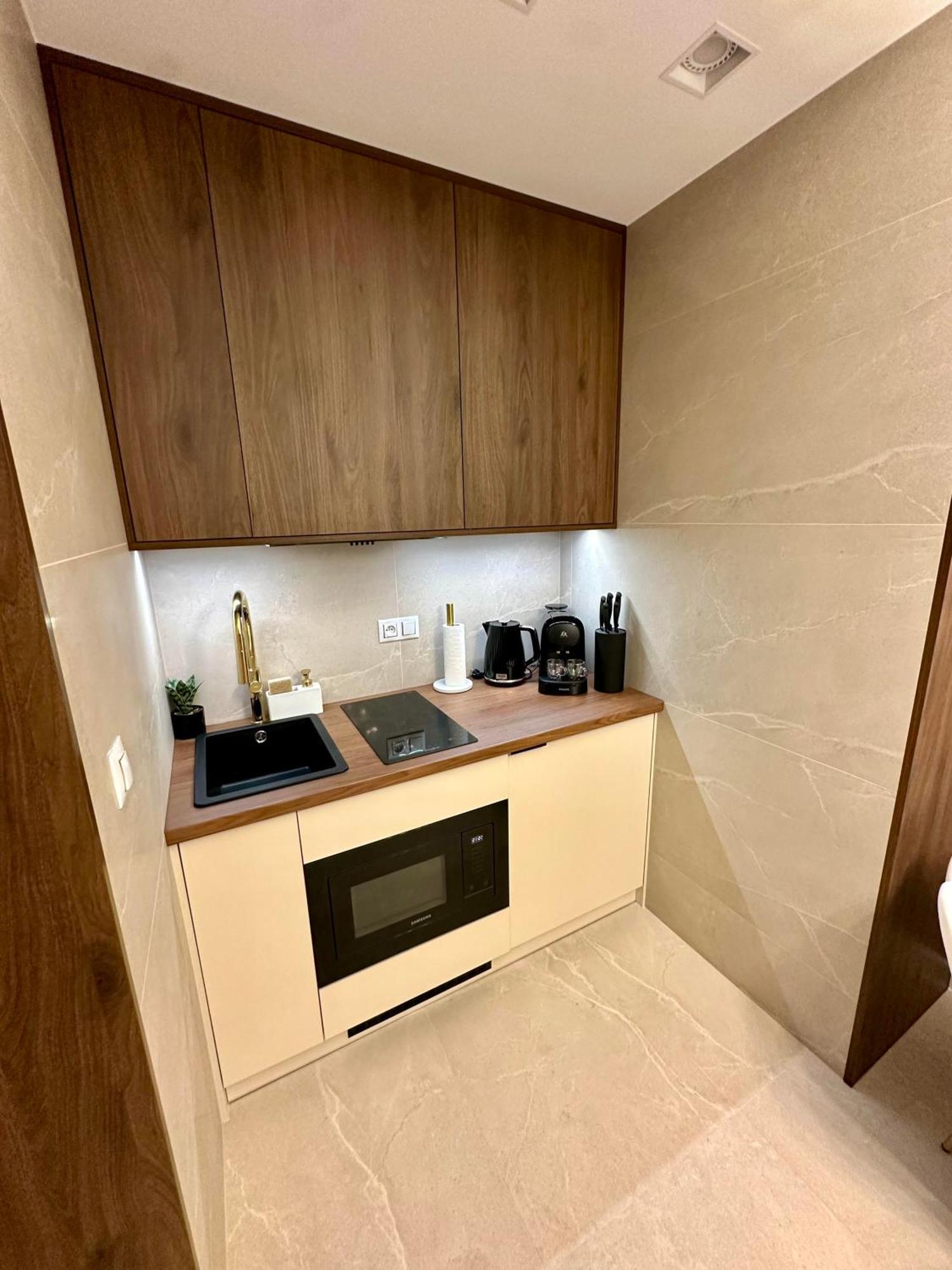 Masarska 8 Vip Apartamenty Jacuzzi Krakow Exterior photo